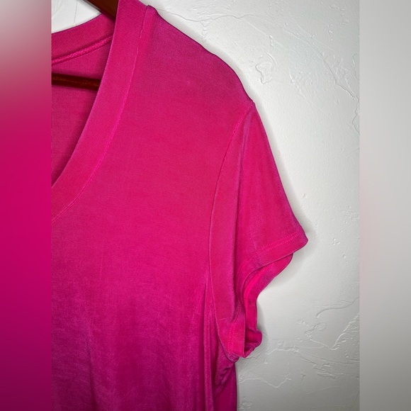 Slinky Brand Hot Pink V-Neck Short Sleeve Top - Picture 4 of 7
